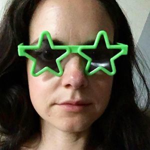 Meet your Posher, Caroline